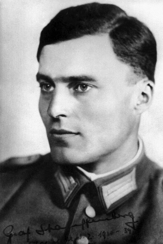 Claus_von_Stauffenberg_(1907-1944)