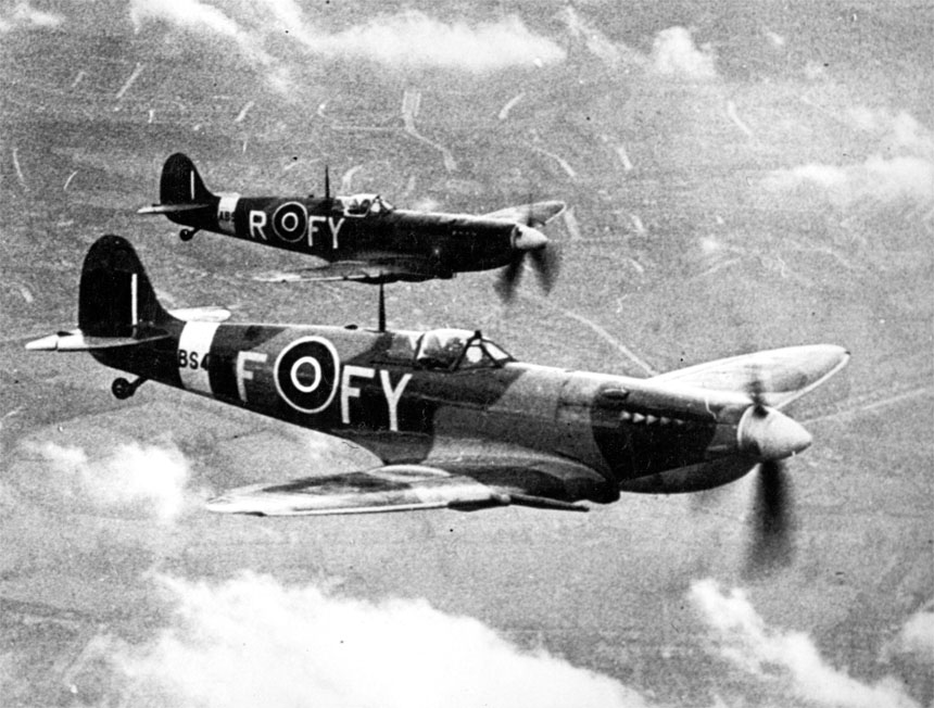 SpitfireIX_2_611Sqn_Biggin_Hill_1943